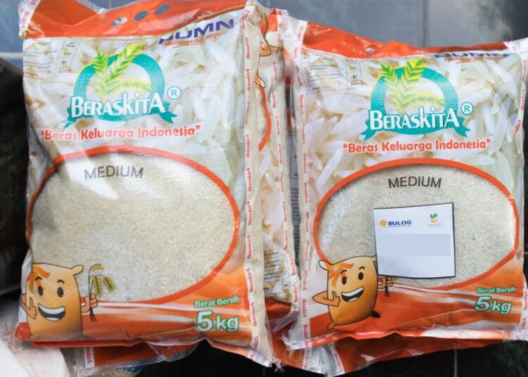 Kesan Saya Nyobain Beras Bulog untuk Pertama Kali - Terminal Mojok