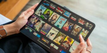 10 Drama Korea yang Judul Inggris dan Koreanya Beda Jauh Terminal Mojok