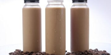 Kopi Seruput vs ABC Kopi Susu Mana Kopi Susu Botol Unggulan Terminal Mojok