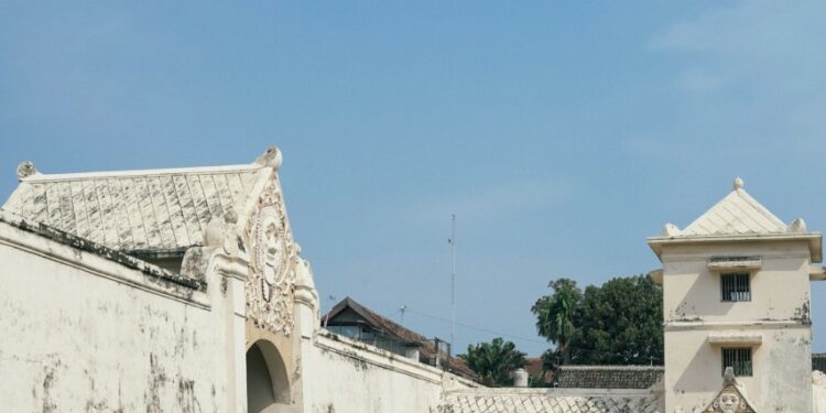 Memahami Sultan Ground: Keistimewaan Jogja yang Ruwet dan Penuh Intrik tamansari