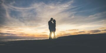 7 Second Lead Couple Drama Korea yang Chemistry-nya Nggak Kalah dari Pasangan Utama Terminal Mojok