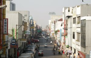 Saatnya Kita Berhenti Glorifikasi Bandung dan Yogya secara Berlebihan