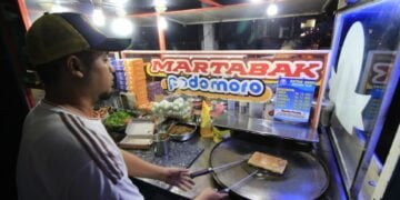 Alasan Penjual Martabak Nggak Jualan di Siang Hari