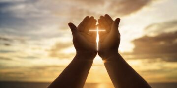 Menjawab Pertanyaan kalau Yesus Adalah Tuhan, Bagaimana Bisa Mati Disalib?