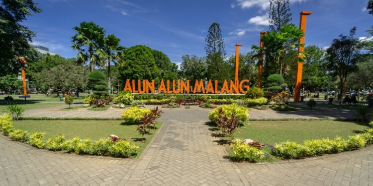 5 Rekomendasi Hotel Murah Dekat Alun-alun Malang di Bawah 500 Ribuan