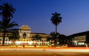 5 Masjid Terdekat dari Gedung Sate yang Keren dan Bersejarah