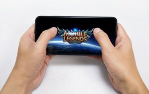 Guide Julian Mobile Legends: Pahami Kebutuhan Tim, Auto Mythical Glory