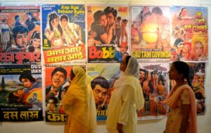 4 Rekomendasi Film Bollywood Underrated yang Nggak Ada Salahnya Ditonton