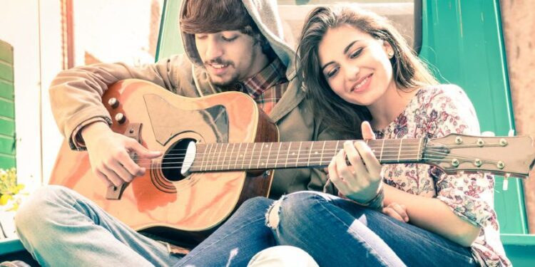 10 Lagu Bahasa Inggris tentang Jatuh Cinta pada Sahabat Sendiri Terminal Mojok