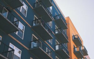4 Kekurangan Tinggal di Apartemen yang Perlu Dipertimbangkan