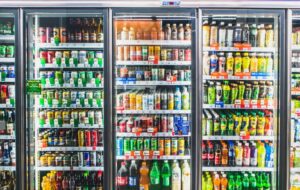 4 Minuman Botol Tiga Ribuan yang Bisa Dijumpai di Minimarket Terdekat