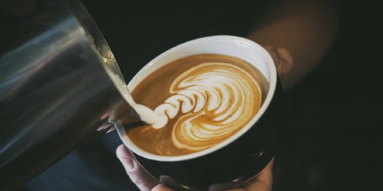 5 Rekomendasi Kopi Susu di Surabaya yang Rasanya Nggak Bisa Dilupakan Terminal Mojok