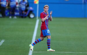 Memburu Frenkie de Jong, Langkah Pertama Revolusi Erik ten Hag