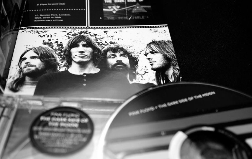 7 Lagu Pink Floyd Underrated yang Harus Kamu Dengerin