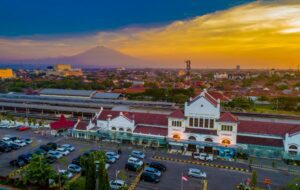 Kuningan dan Cirebon: Berbeda tapi Saling Melengkapi