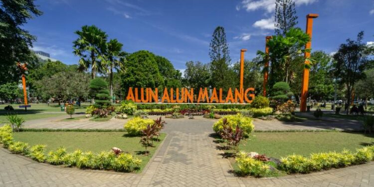 3 Hal yang Tidak Bisa Dilakukan di Malang Terminal Mojok