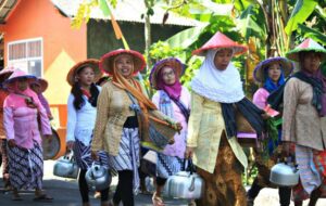 5 Privilese Orang Desa yang Nggak Dimiliki Orang Kota