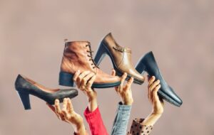 Rekomendasi Alas Kaki yang Pas untuk para Elite Politik Indonesia