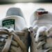 Rekomendasi sneakers putih (Unsplash.com)