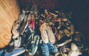 4 Dosa Saat Beli Sepatu yang Sering Dilakukan