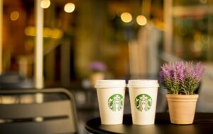 5 Menu Minuman Baru Starbucks yang Enak dan Murah