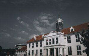 Kota Lama Semarang vs Kota Tua Jakarta, Kawasan Wisata Bersejarah yang Serupa tapi Tak Sama