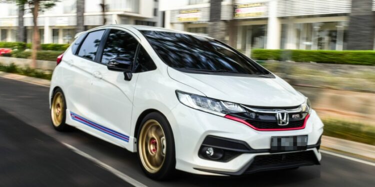 Mobil bekas Honda Jazz bakal diburu. (Unsplash.com)