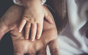 Ilmu Parenting Hanya untuk Orang Kaya? Ngawur! anwar zahid