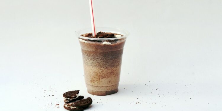 Pop Ice, Raja Minuman Sachet dan 4 Rivalnya yang Saya Rindukan (Unsplash.com)