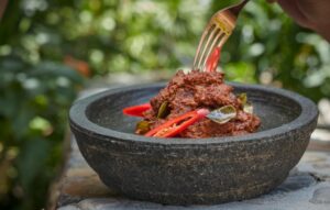 Rendang Boleh Menguasai Dunia, tapi Dendeng Batokok Tak Kalah Nikmat