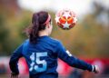 Sepak bola wanita butuh Vincent Desta. (Unsplash.com)