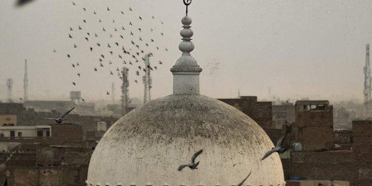 Duka Mahasiswa Studi Agama-Agama: Dituduh Pindah Agama Udah kayak Makan, 3 Kali Sehari!