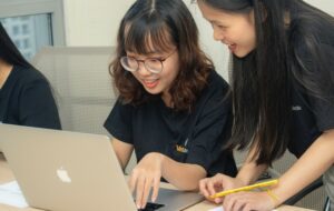 5 Karakter Drakor yang ‘Mahasiswa Banget’