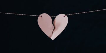 5 Kisah Cinta Segitiga Paling Heboh yang Pernah Ada di Drama Korea Terminal Mojok