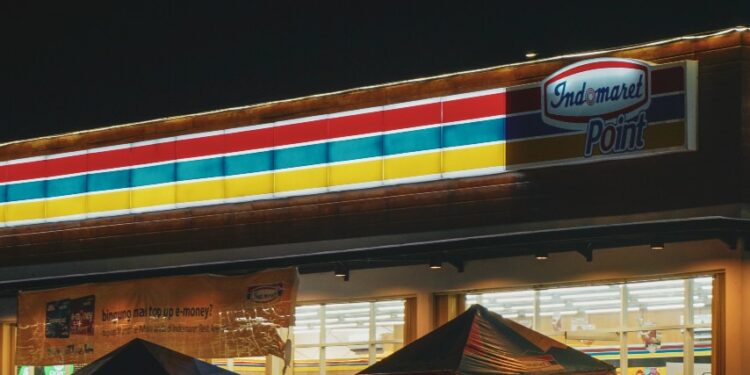 5 Minuman Meresahkan yang Dijual di Indomaret Terminal Mojok