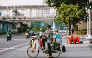 7 Hal Normal di Jakarta tapi Dianggap Tak Biasa di Daerah Lain