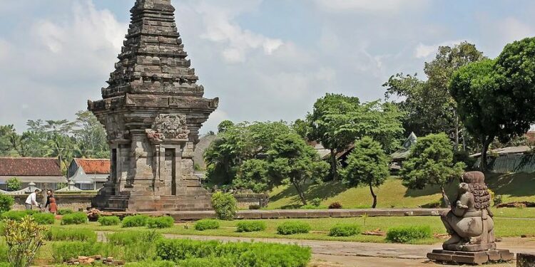 Bangga Jadi Orang Blitar Gara-gara Gus Samsudin