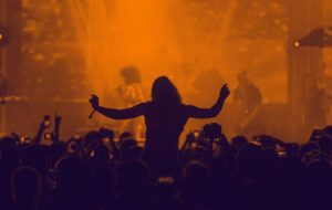 Menyebut Lagu Ojo Dibandingke Bermental Playing Victim Itu Terlalu Goblok