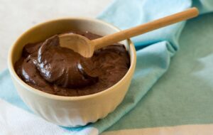 Rekomendasi Tasyi Athasyia: 4 Selai Cokelat Paling Enak buat Olesan Roti