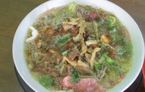 Sroto Sokaraja, Soto Khas Banyumas yang Bikin Orang Bingung Saat Pertama Kali Mencicipi