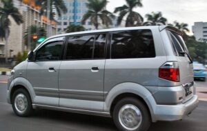 Suzuki APV, Mobil Menang Gede Bodi doang, Diajak Ngebut kayak Semut