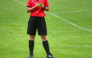 Anthony Taylor: Wasit Premier League, Kualitas Liga Indonesia