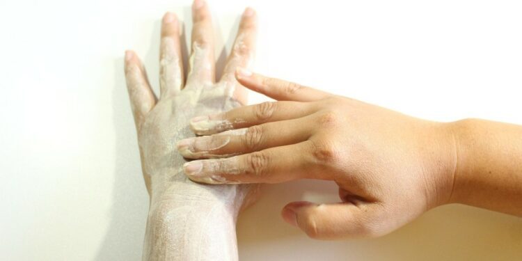 4 Lulur Badan Lokal dengan Wangi Semerbak Terminal Mojok