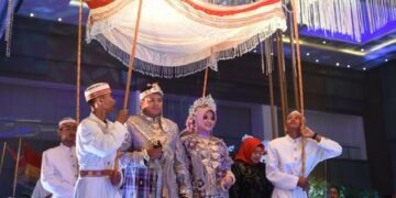 5 Kue Tradisional yang Sering Muncul dalam Pernikahan Adat Bugis-Makassar Terminal Mojok