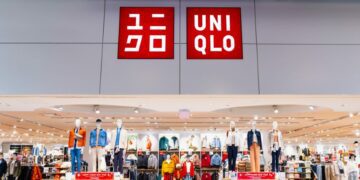 5 Orang yang Sebaiknya Nggak Belanja Baju di Uniqlo Terminal Mojok