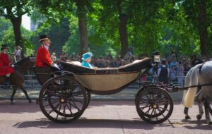Berpesta dan Berduka di Kematian Ratu Elizabeth II
