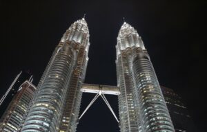 Cowok Gemini Sering Patah Hati karena Ulah Sendiri