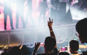 Mau Sukses War Tiket Konser Idola Kesayangan? Ini Tips dan Triknya