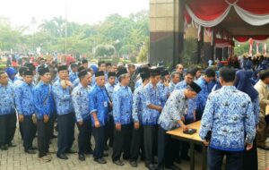 Mutasi PNS: 7 Rahasia agar Cepat Diterima dan Disukai di Kantor Baru