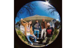 Merayakan Kedatangan Neck Deep, Merayakan Kesedihan